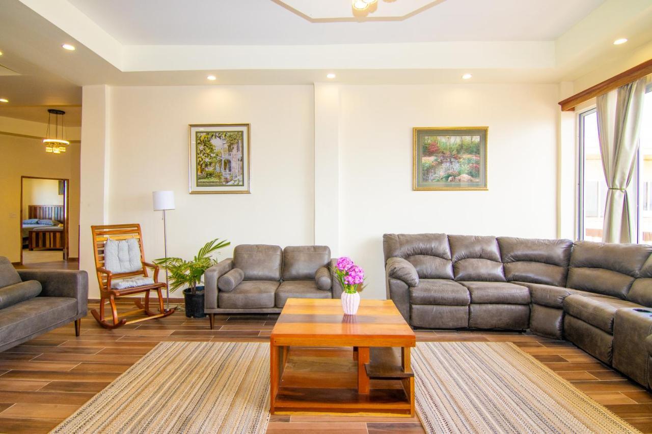 Tropical Palace Hotel San Pedro  Εξωτερικό φωτογραφία