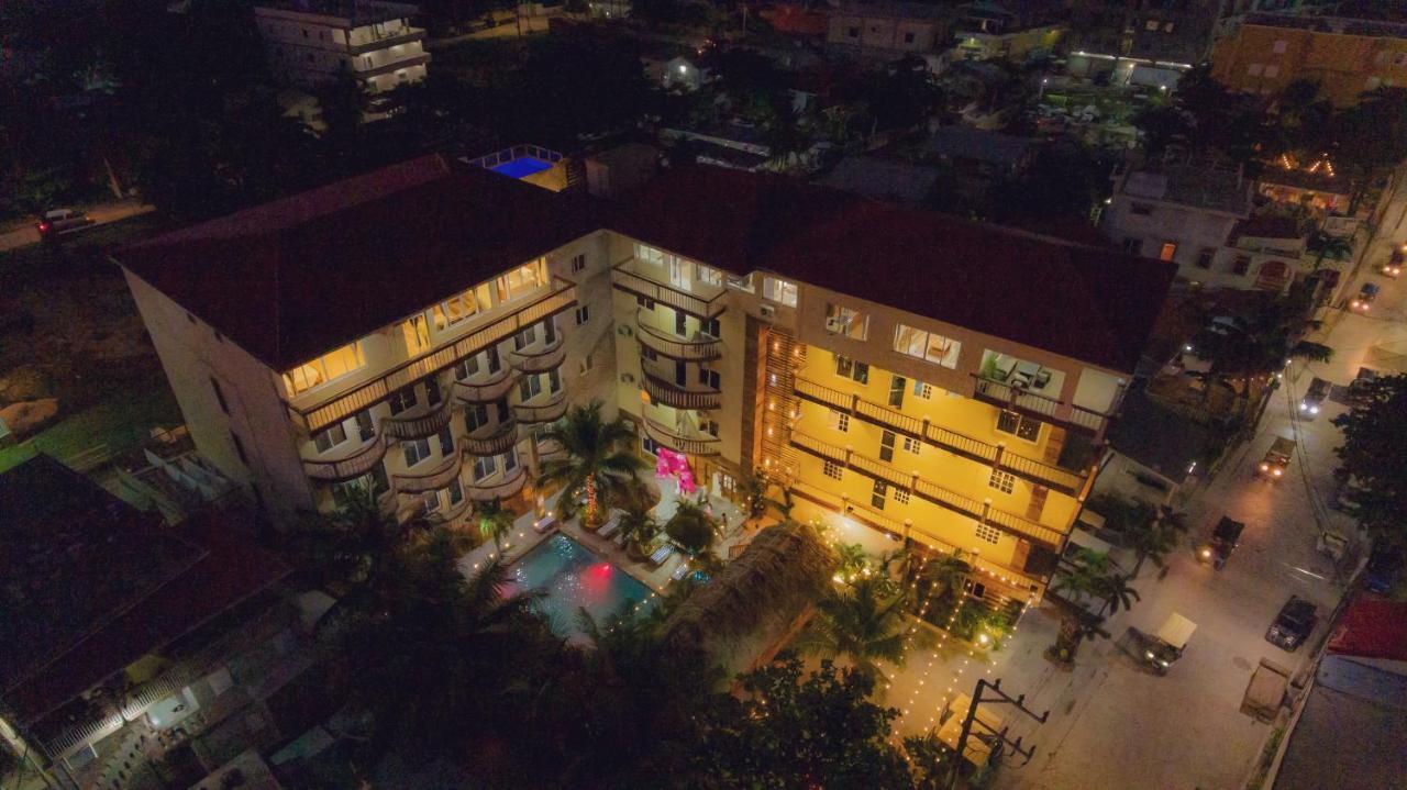 Tropical Palace Hotel San Pedro  Εξωτερικό φωτογραφία