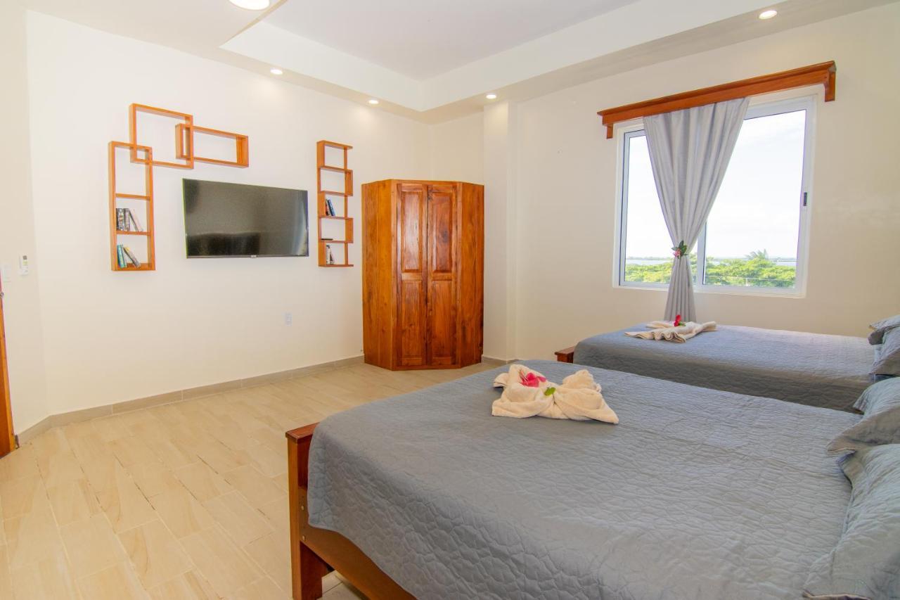 Tropical Palace Hotel San Pedro  Εξωτερικό φωτογραφία