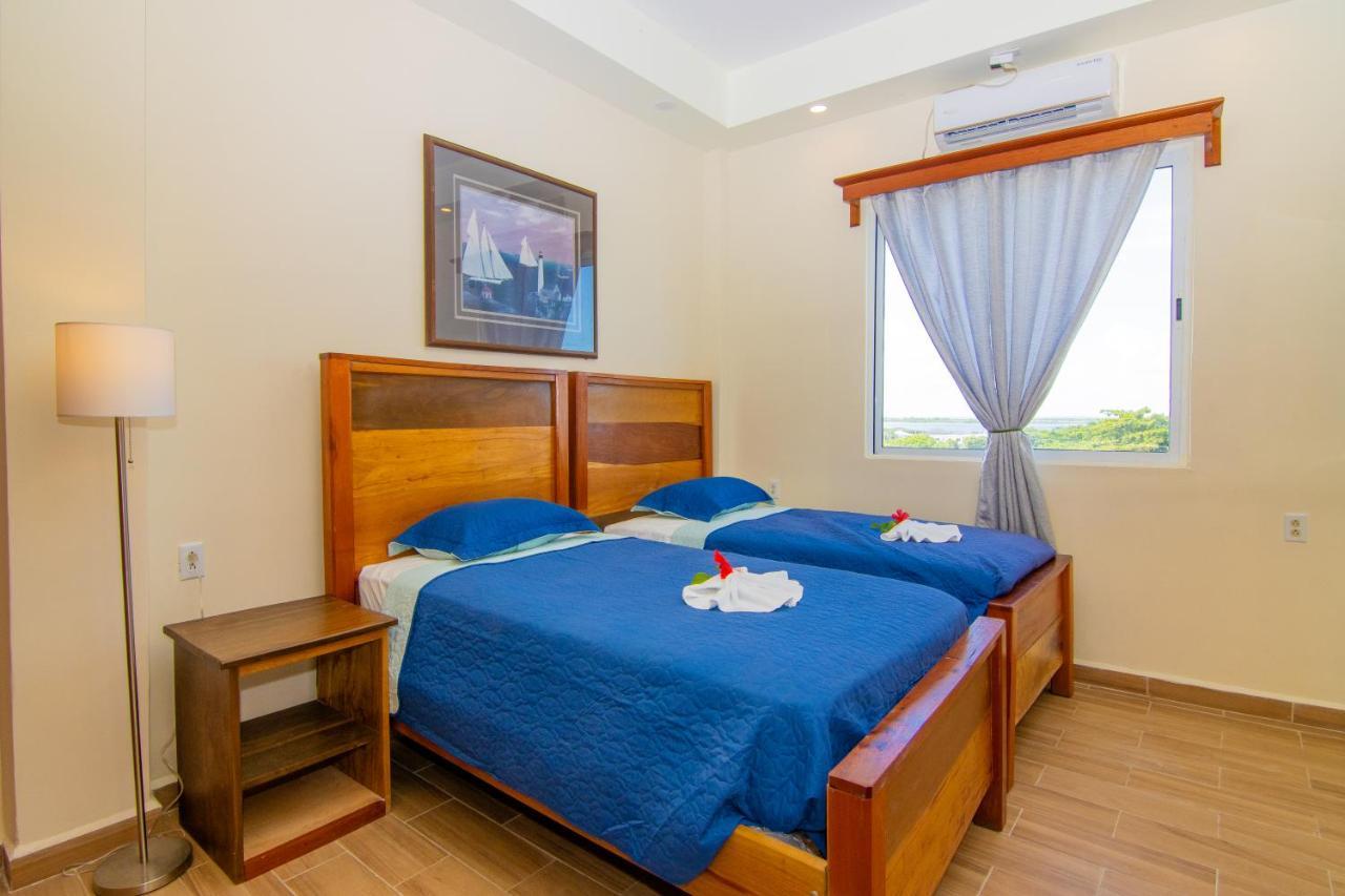 Tropical Palace Hotel San Pedro  Εξωτερικό φωτογραφία