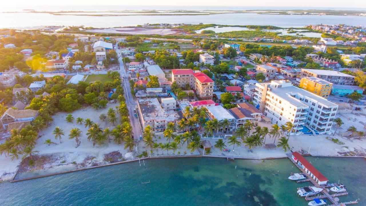 Tropical Palace Hotel San Pedro  Εξωτερικό φωτογραφία