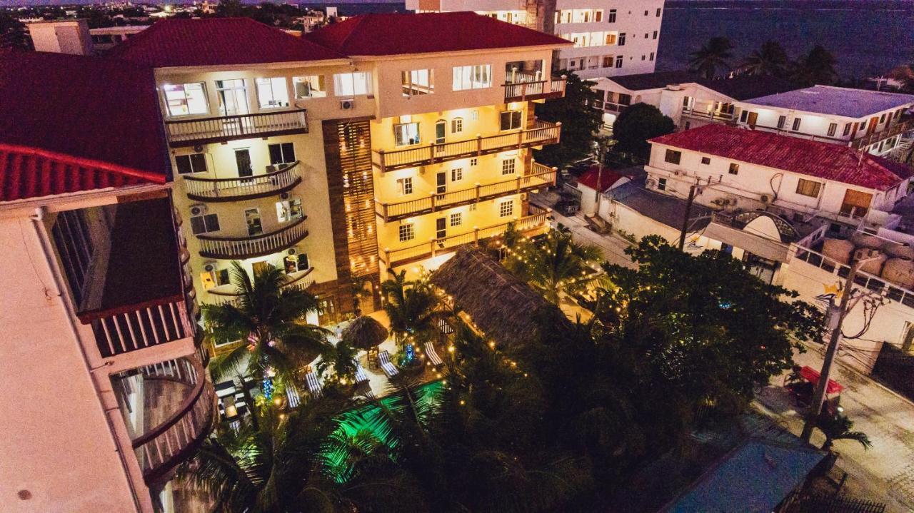 Tropical Palace Hotel San Pedro  Εξωτερικό φωτογραφία