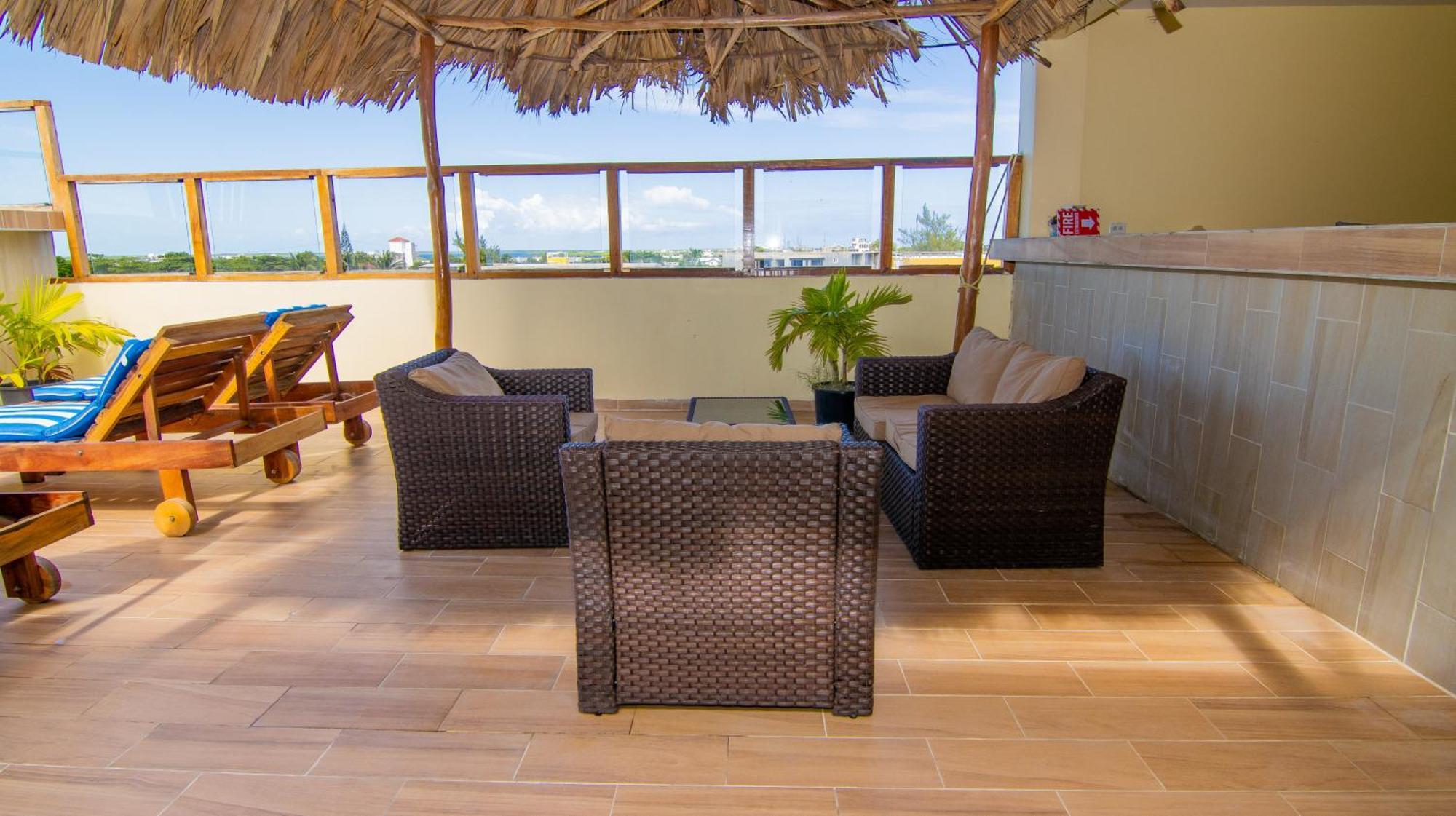 Tropical Palace Hotel San Pedro  Εξωτερικό φωτογραφία