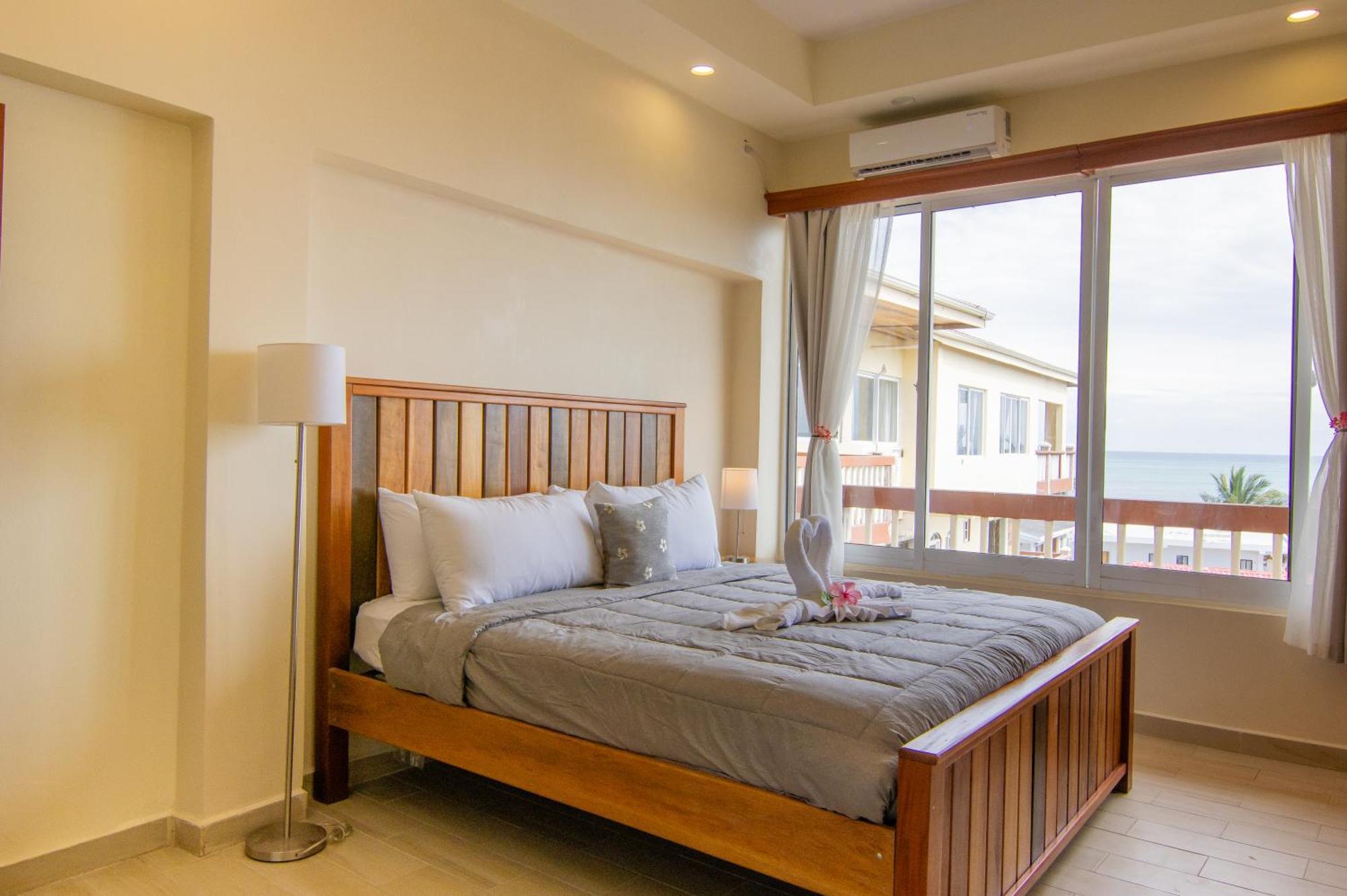 Tropical Palace Hotel San Pedro  Εξωτερικό φωτογραφία