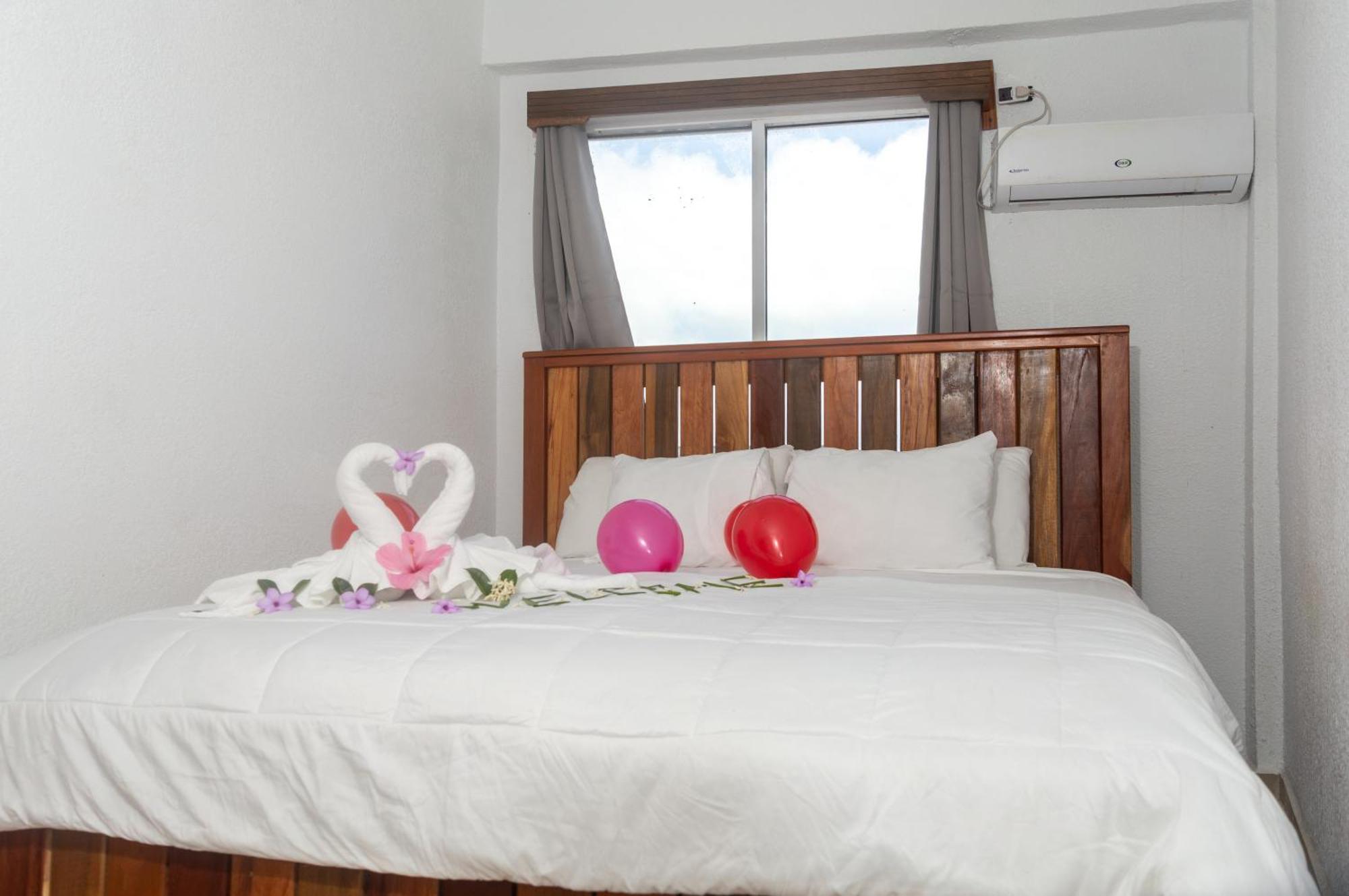 Tropical Palace Hotel San Pedro  Εξωτερικό φωτογραφία