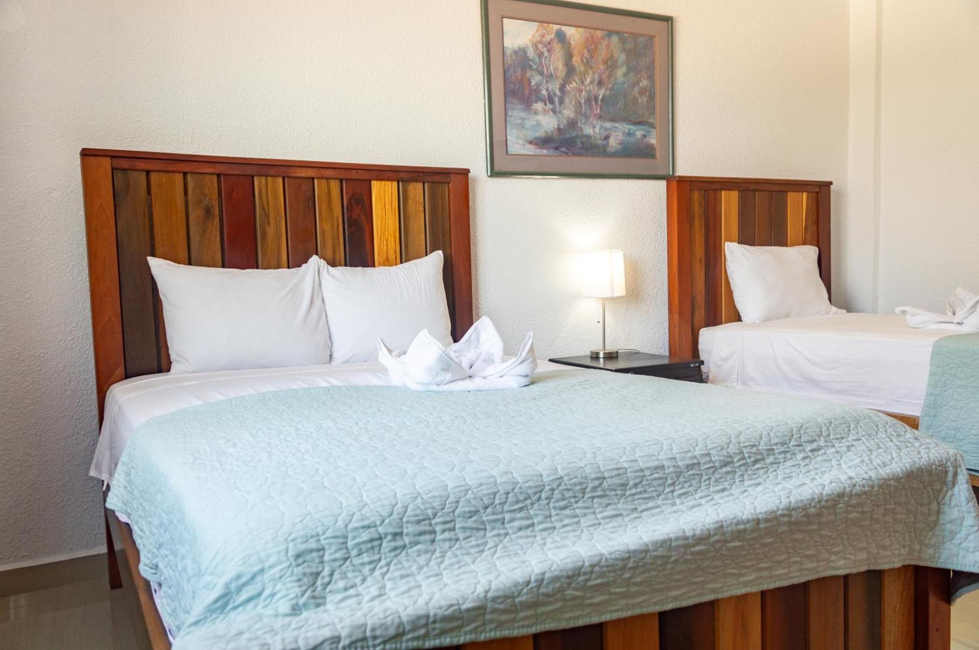 Tropical Palace Hotel San Pedro  Εξωτερικό φωτογραφία