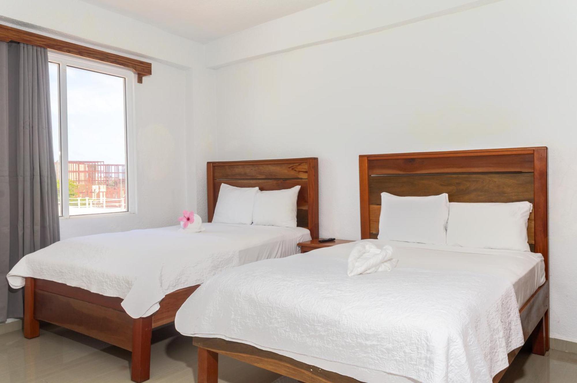 Tropical Palace Hotel San Pedro  Εξωτερικό φωτογραφία