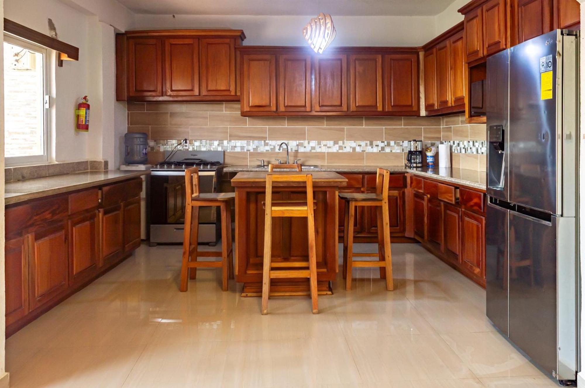 Tropical Palace Hotel San Pedro  Εξωτερικό φωτογραφία