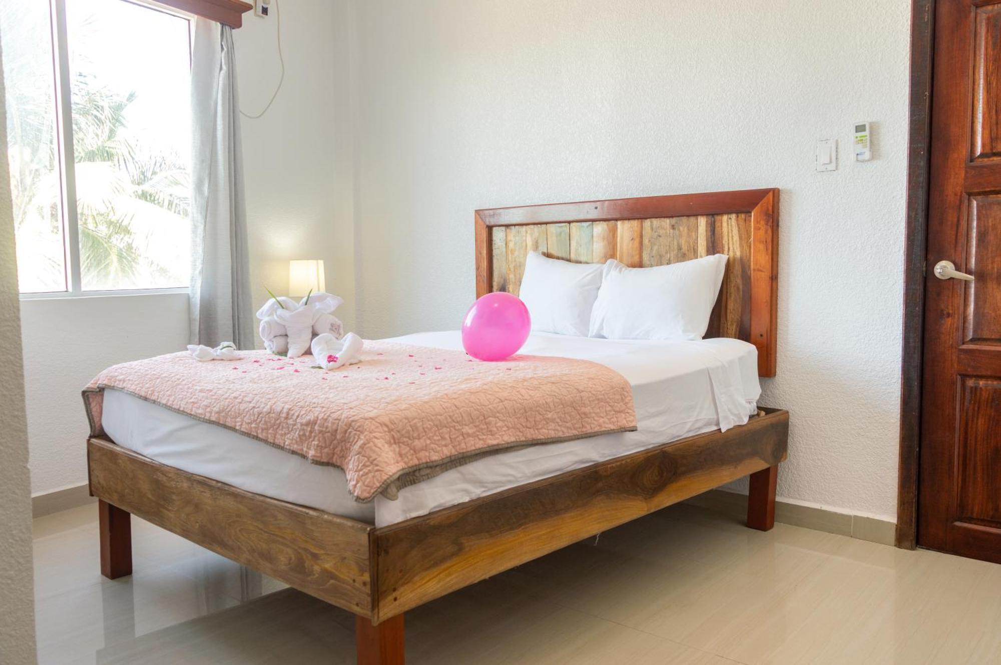 Tropical Palace Hotel San Pedro  Εξωτερικό φωτογραφία